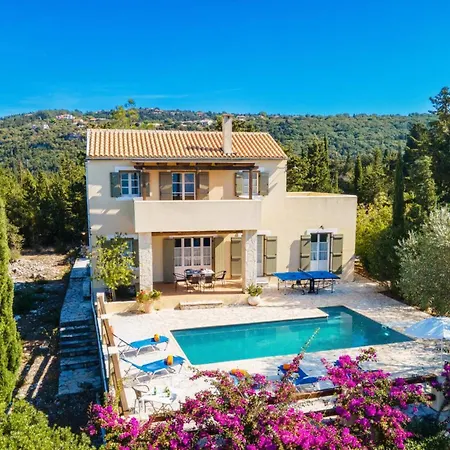 Villa Dimitra Fiskardo By Tzamarelata